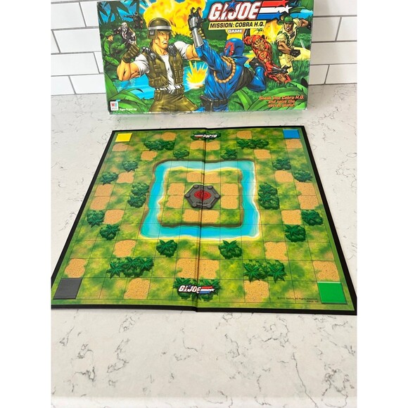 MILTON BRADLEY GI JOE MISSION COBRA HQ BOARD GAME 2002 - Picture 8 of 9